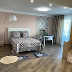 Studio With Swimming Pool 80 Meters Near The Beach